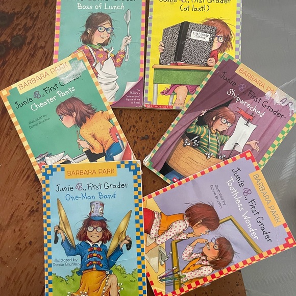 Kids Book Collection - Picture 3 of 4